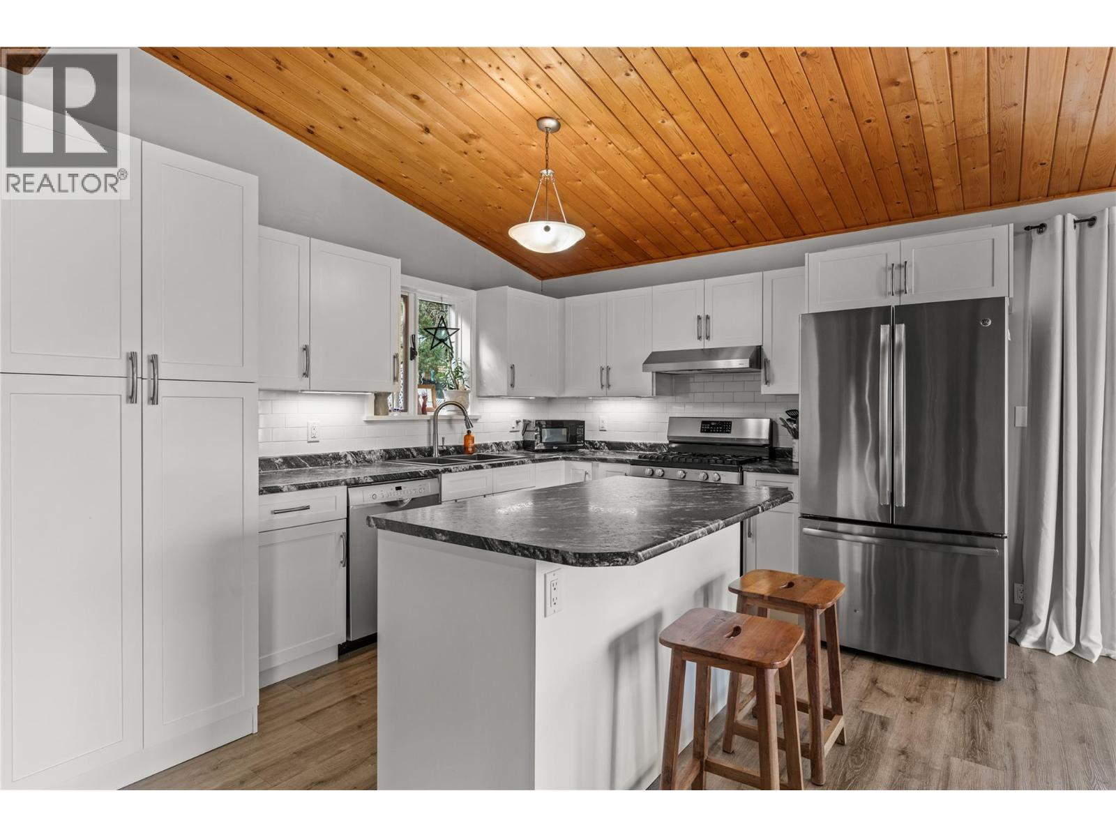 7108 Longacre Drive, Vernon