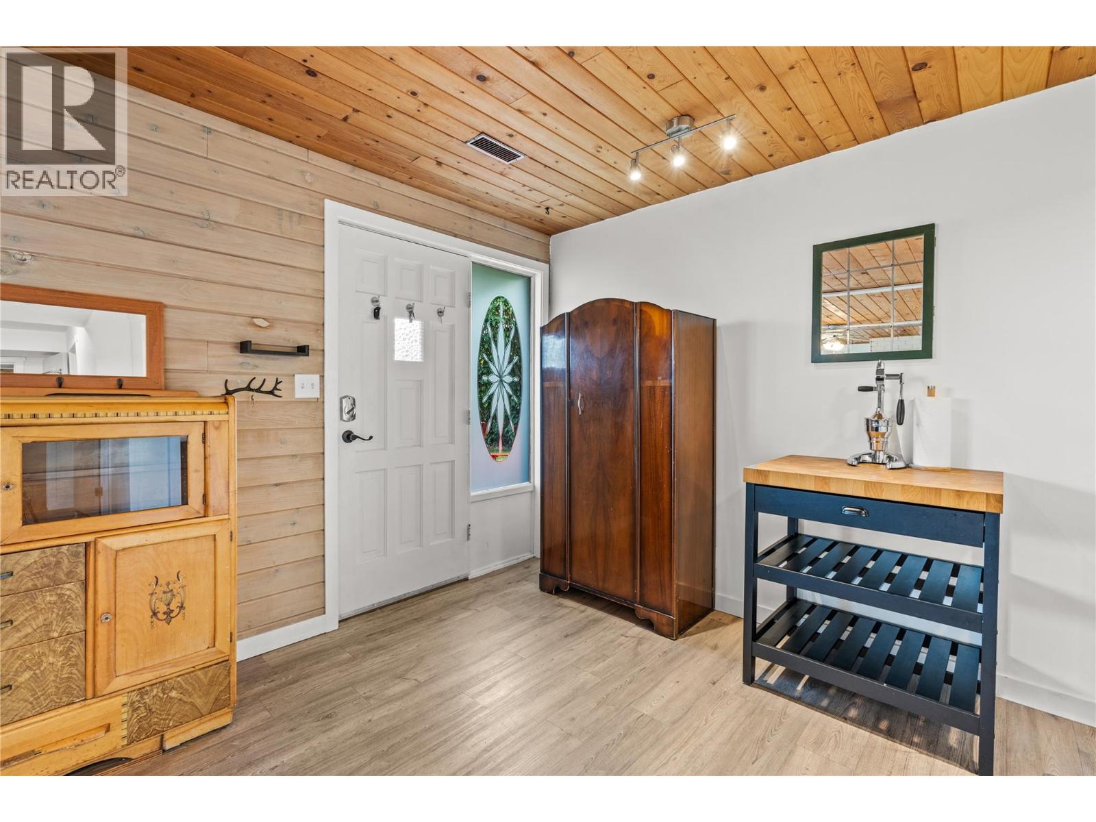 7108 Longacre Drive, Vernon