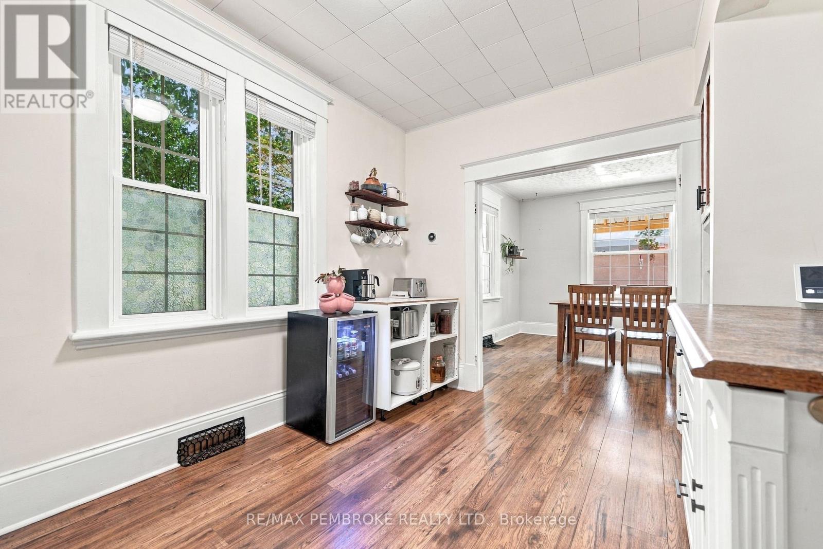 4 Bed, 2 Bath House for Sale in Pembroke – 296 FIRST AVENUE N, Pembroke – MLS# X13777288 - Image 19
