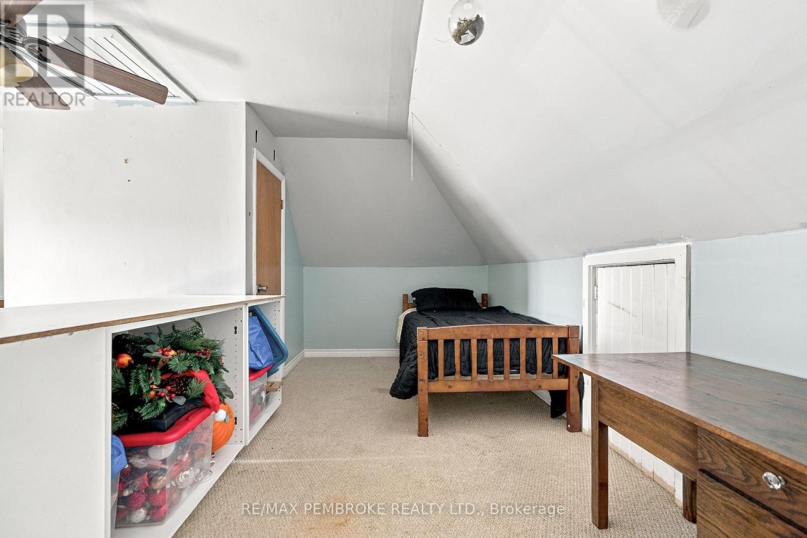 4 Bed, 2 Bath House for Sale in Pembroke – 296 FIRST AVENUE N, Pembroke – MLS# X13777288 - Image 77