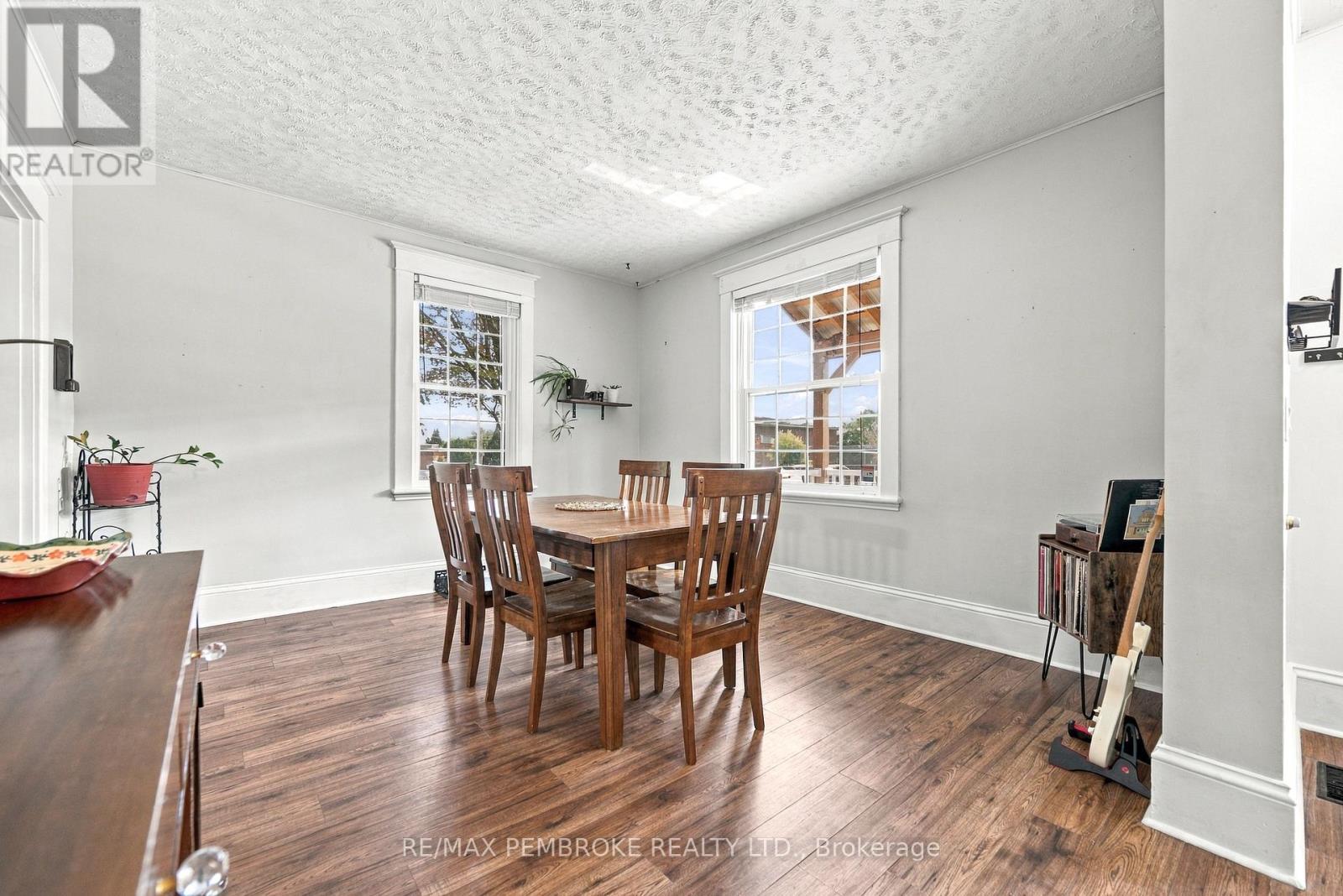 296 FIRST AVENUE N, Pembroke — photo 8