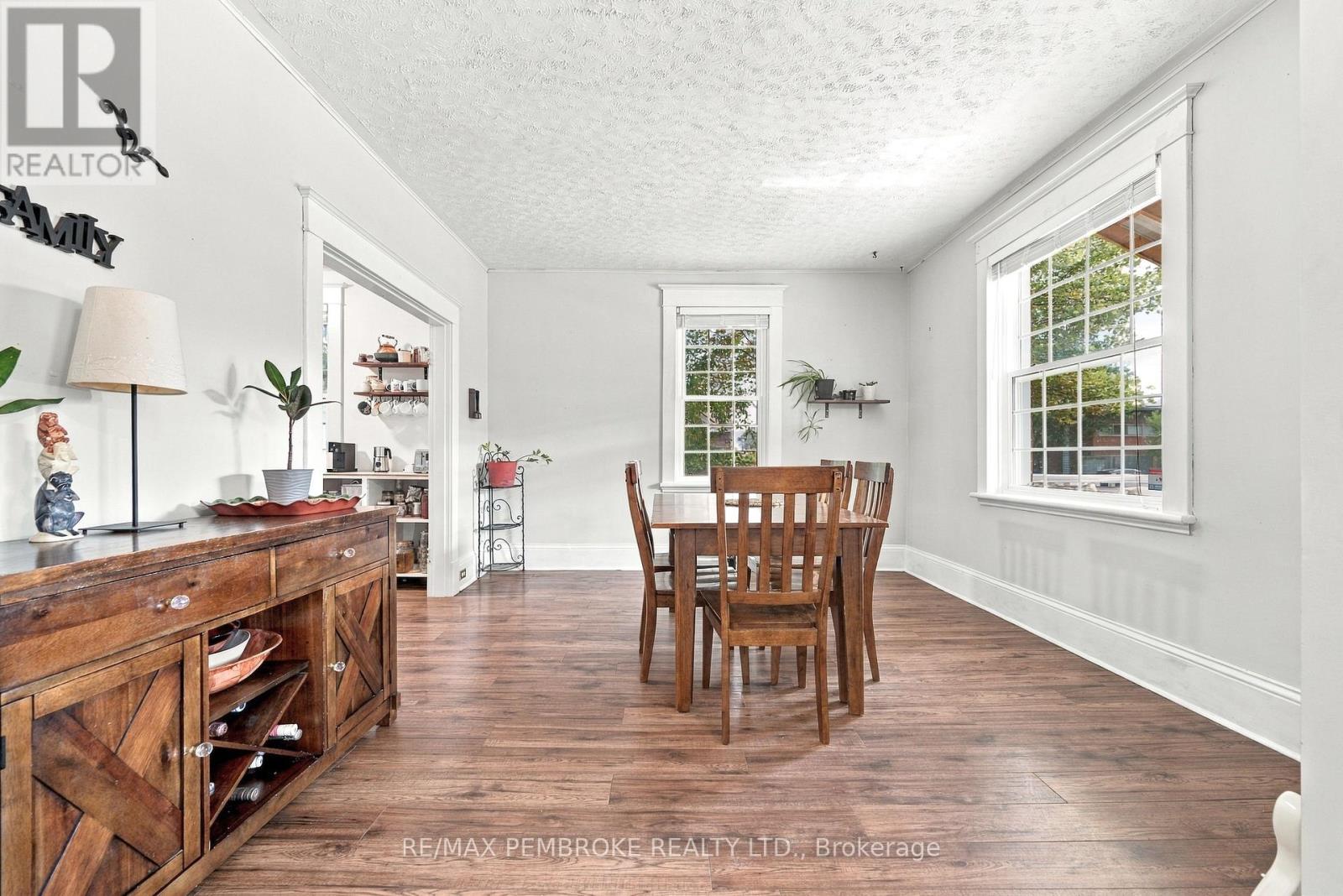 296 FIRST AVENUE N, Pembroke — photo 9