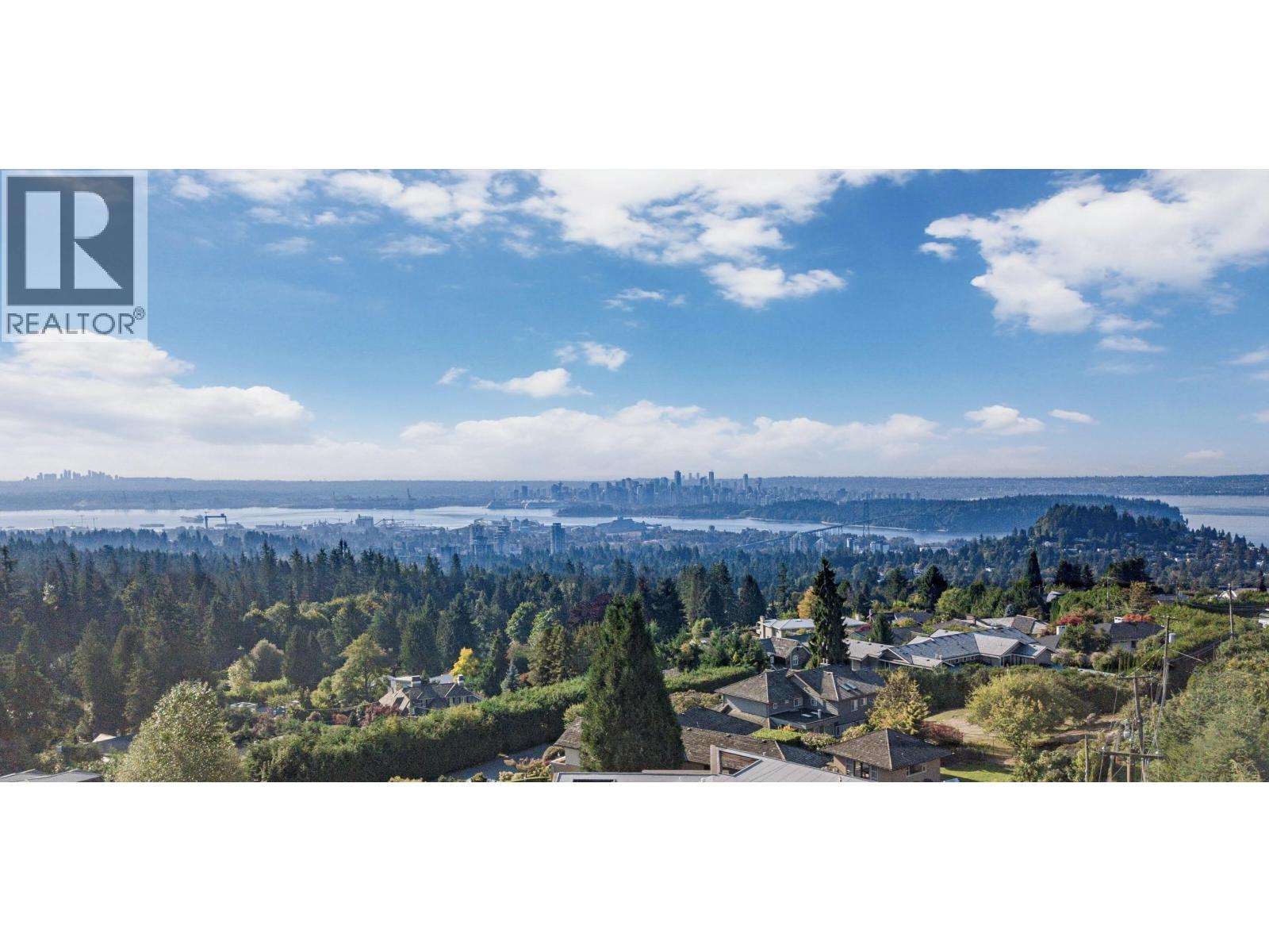 685 KING GEORGES WAY, West Vancouver — photo 4