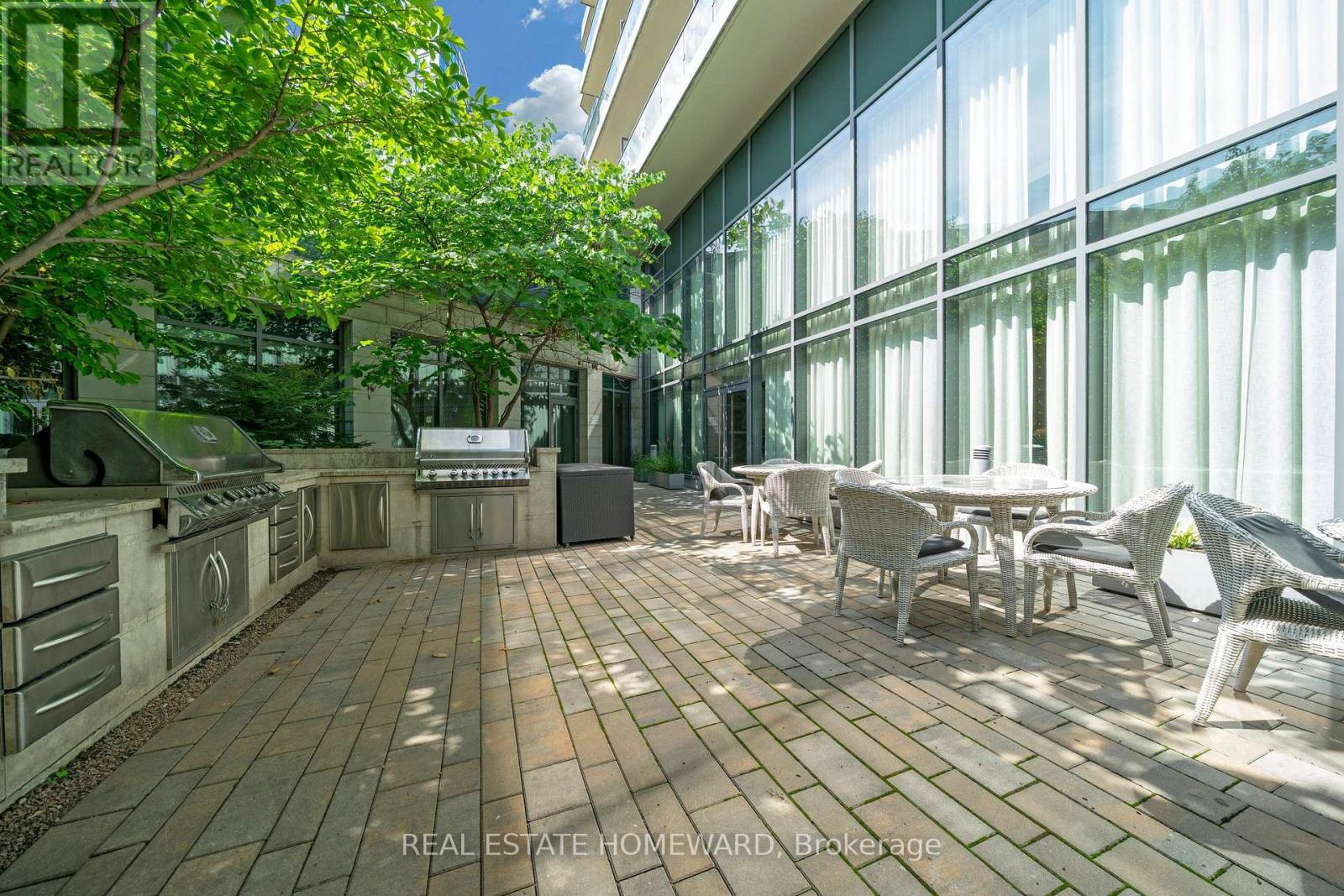 #1717 160 VANDERHOOF AVENUE - Image 32