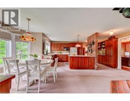 2pc Bathroom - 11 Lorraine Drive, Linwood, ON N0B2A0 Photo 15