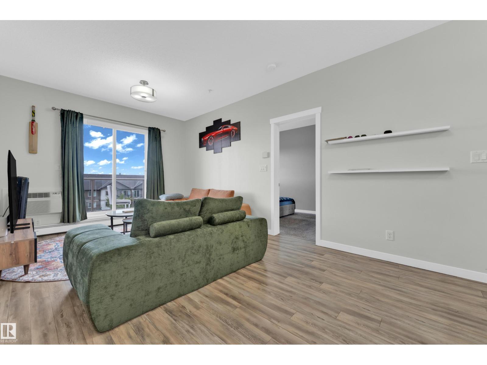#409 812 WELSH DR SW - 5