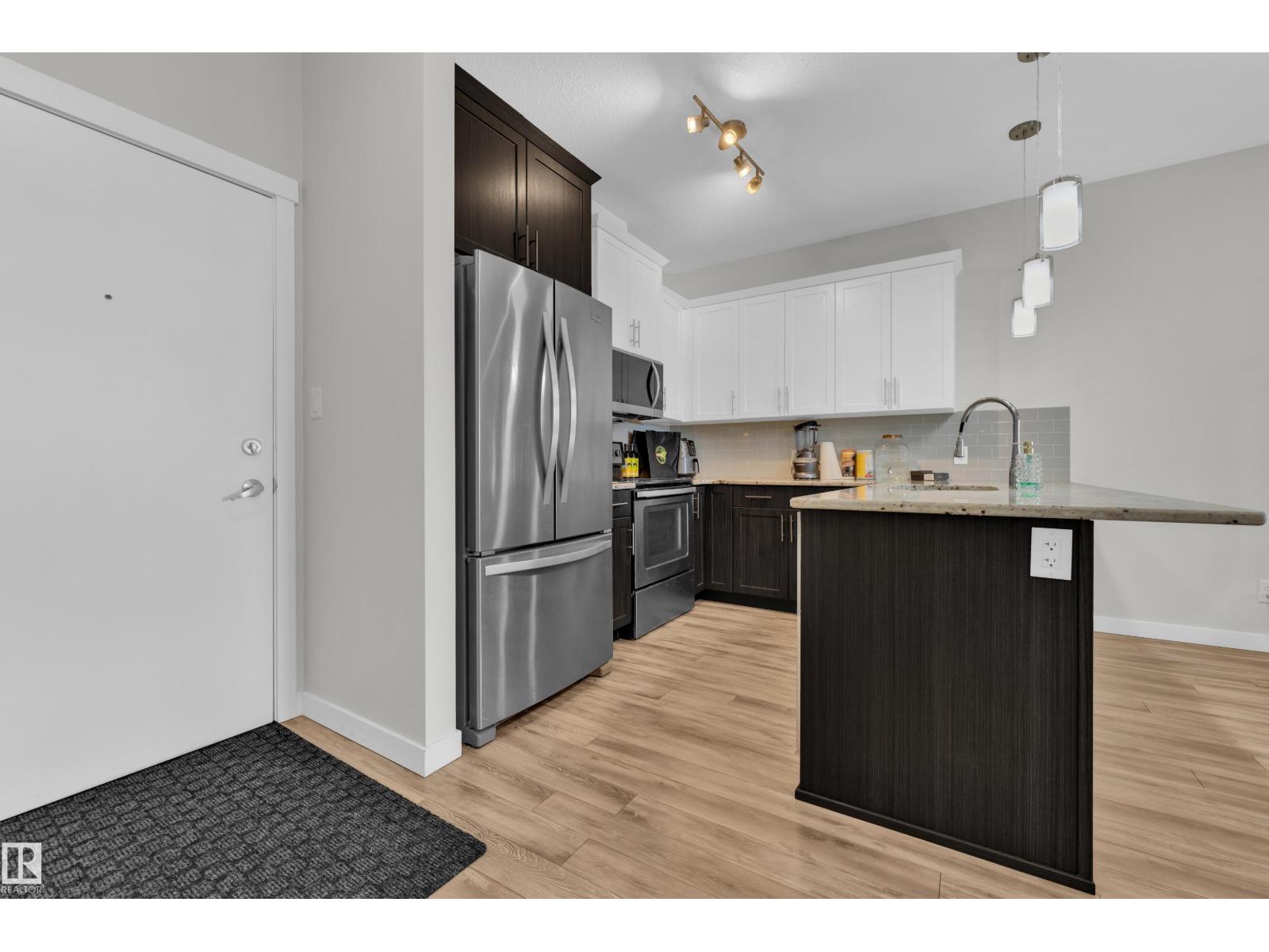 #409 812 WELSH DR SW, Edmonton — photo 6