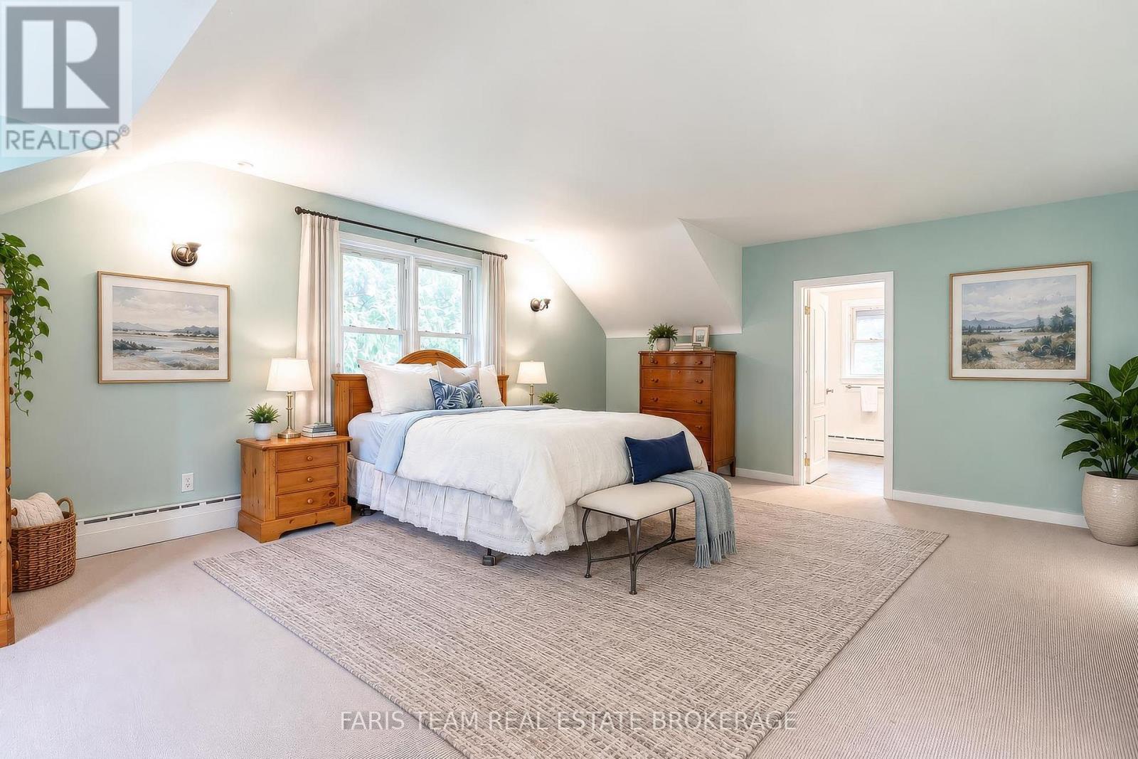 90 BEDFORD PARK AVENUE - 20