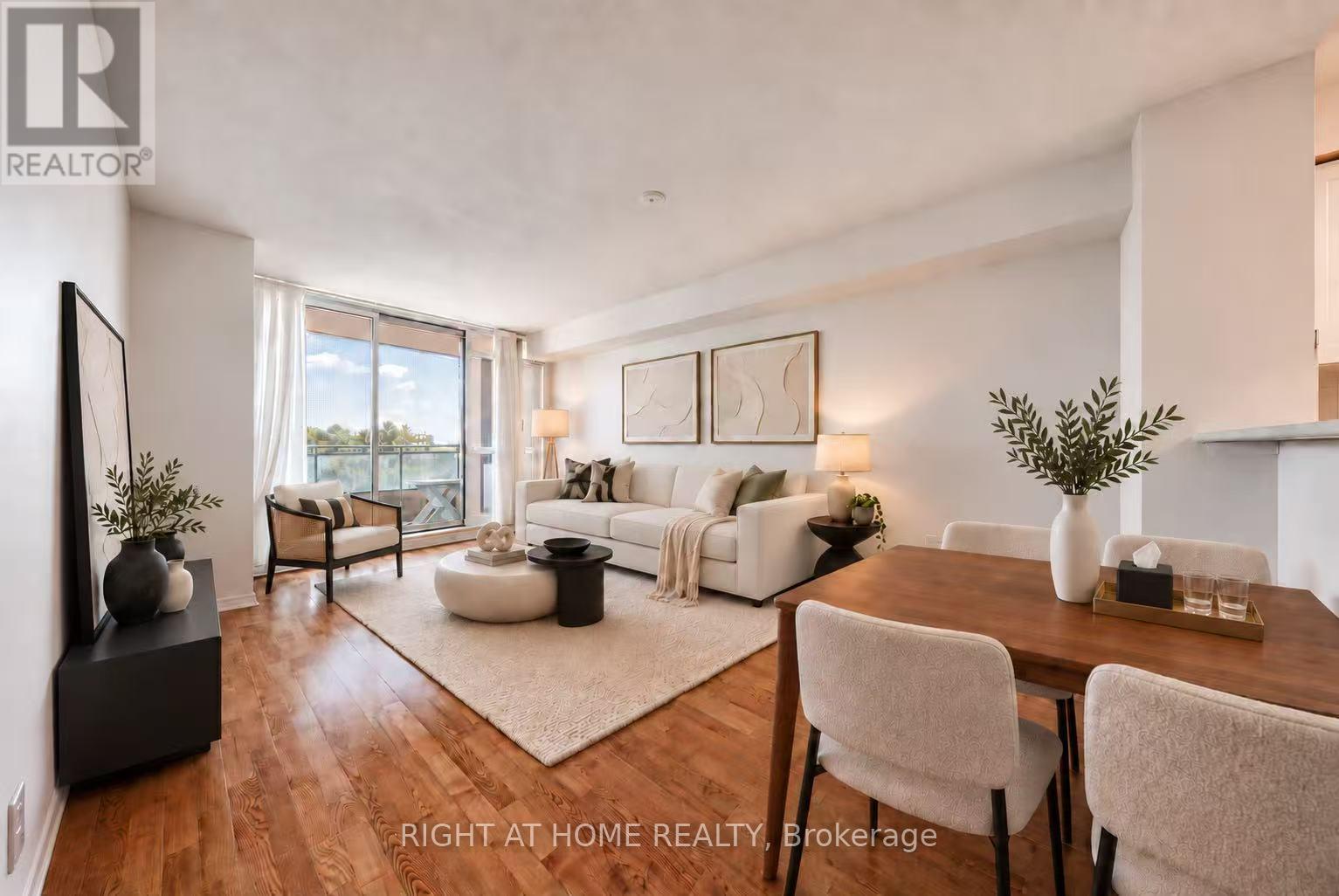 #706 28 PEMBERTON AVENUE - 1