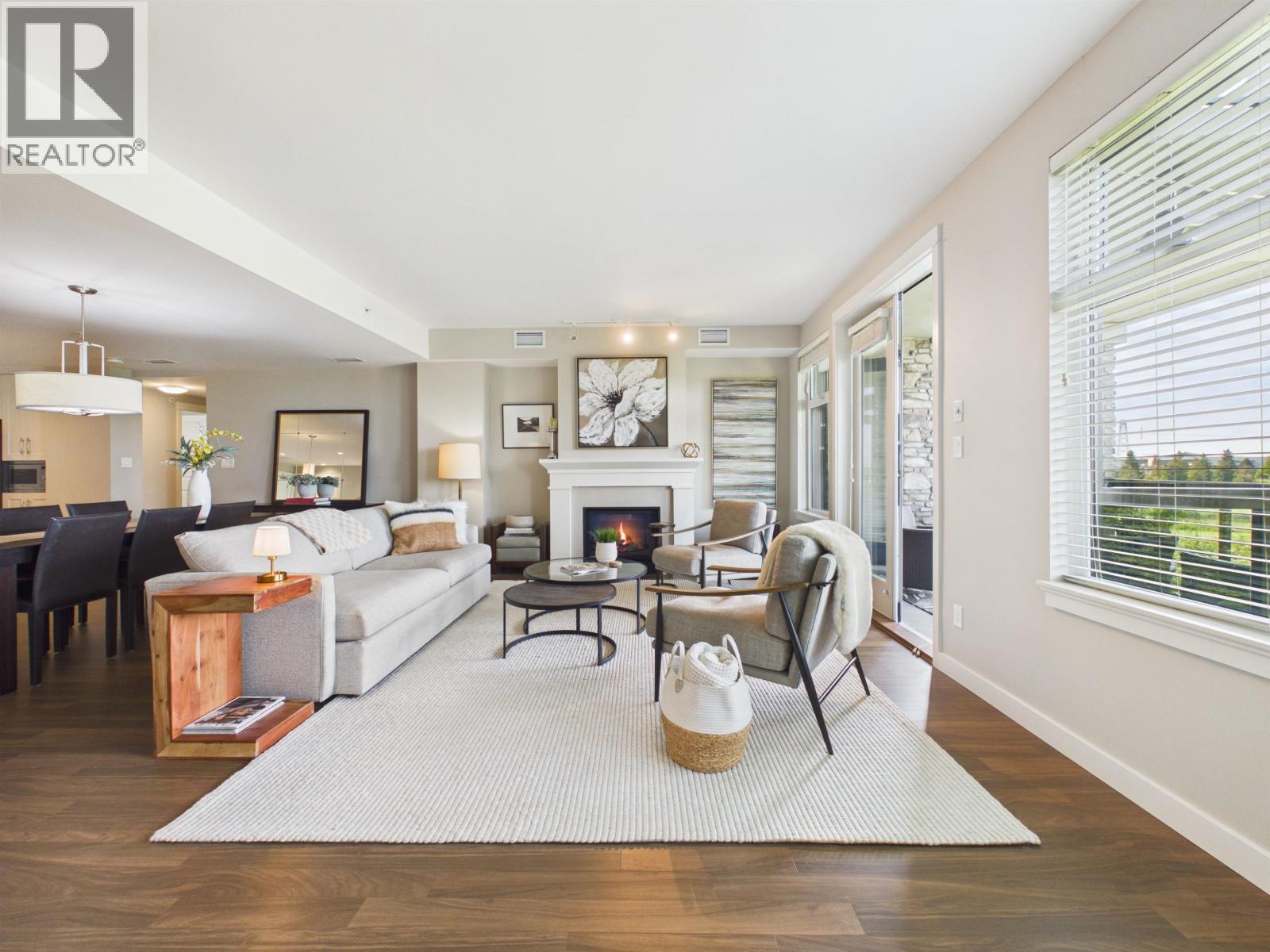210 5055 SPRINGS BOULEVARD, Tsawwassen — photo 1