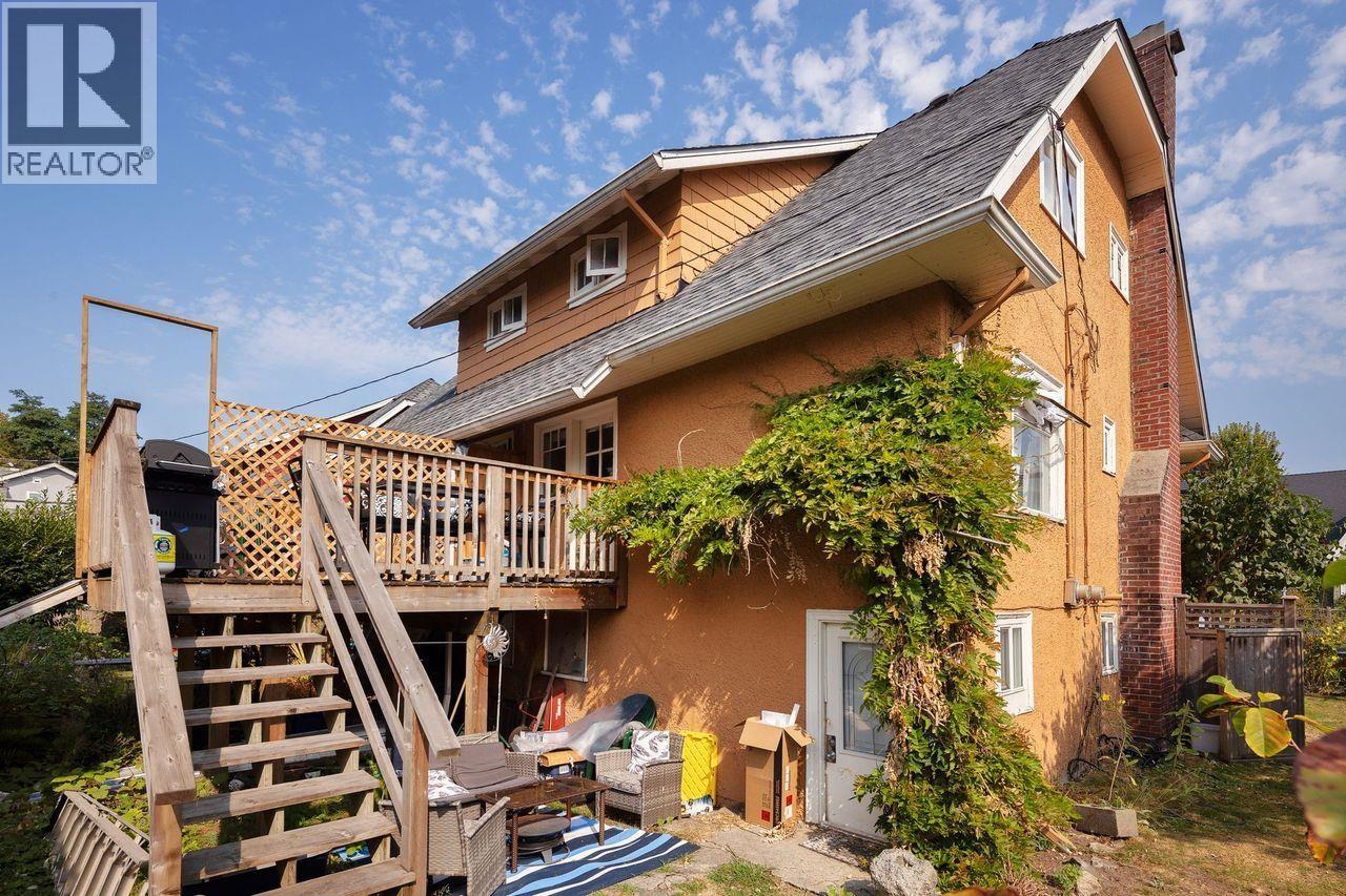 2078-88 CREELMAN AVENUE, Vancouver