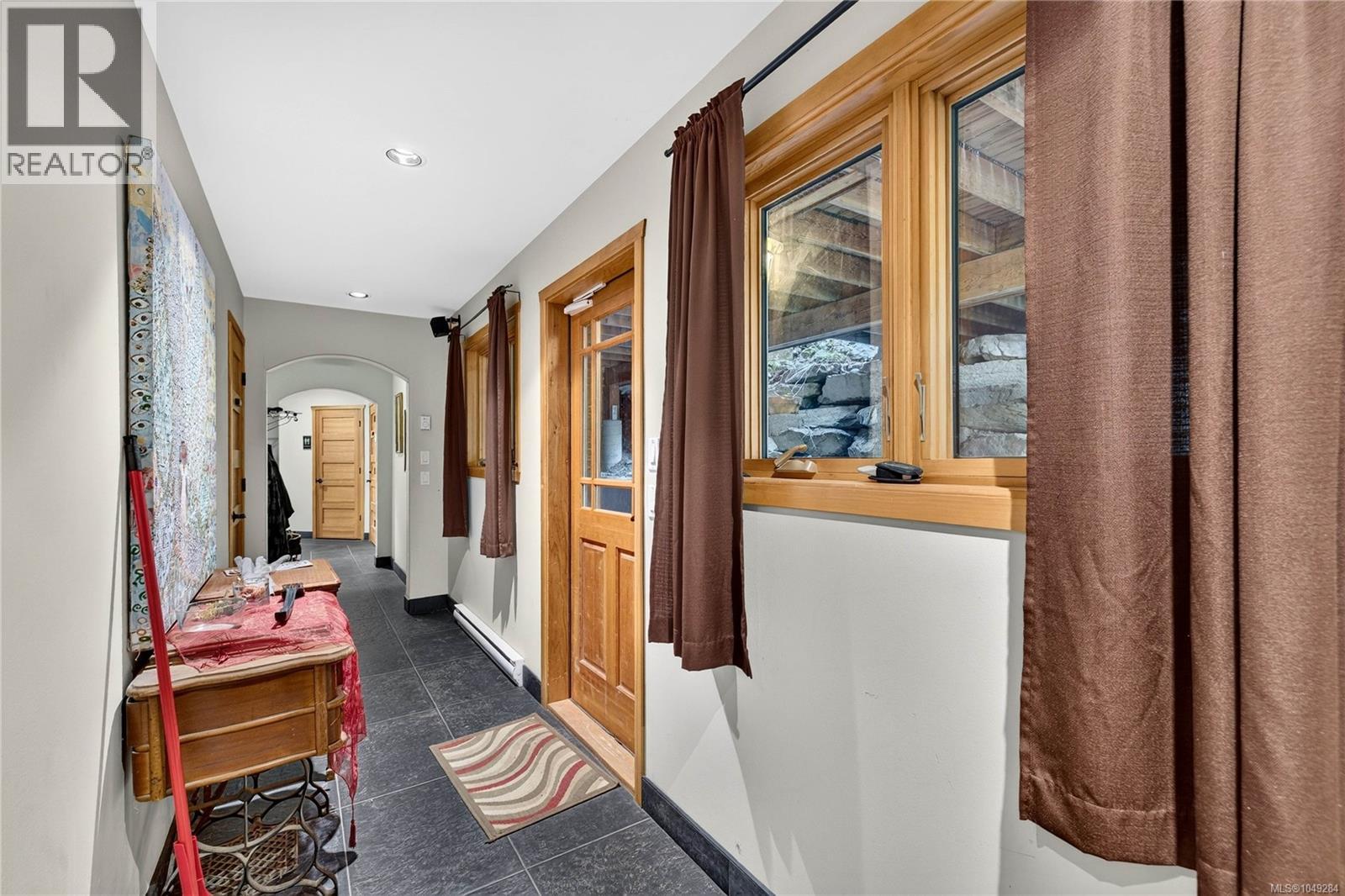  360 Wright Road, Salt Spring