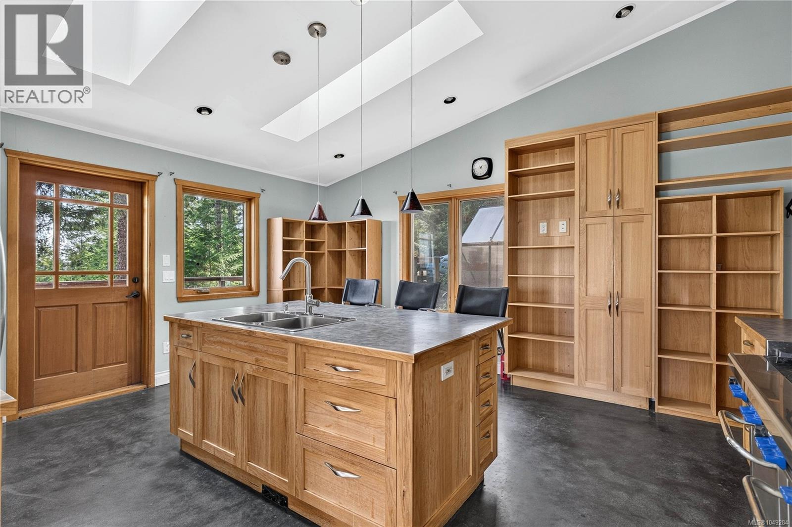  360 Wright Road, Salt Spring