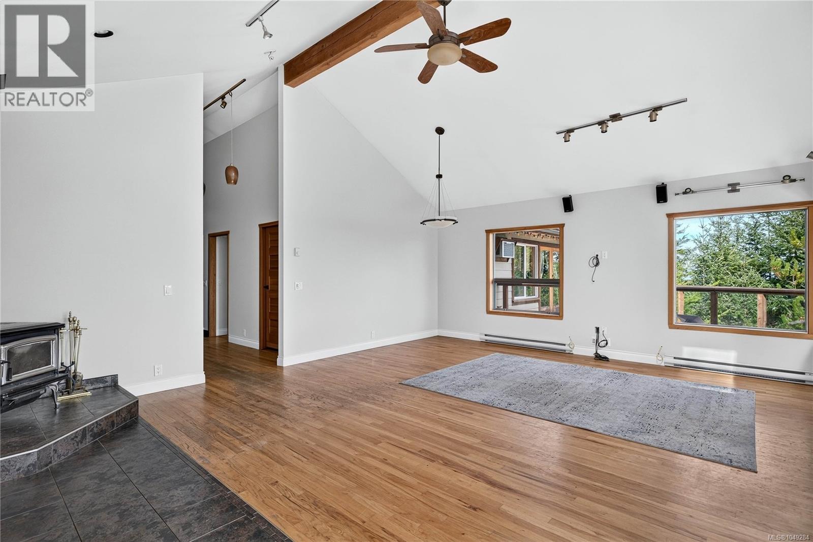  360 Wright Road, Salt Spring