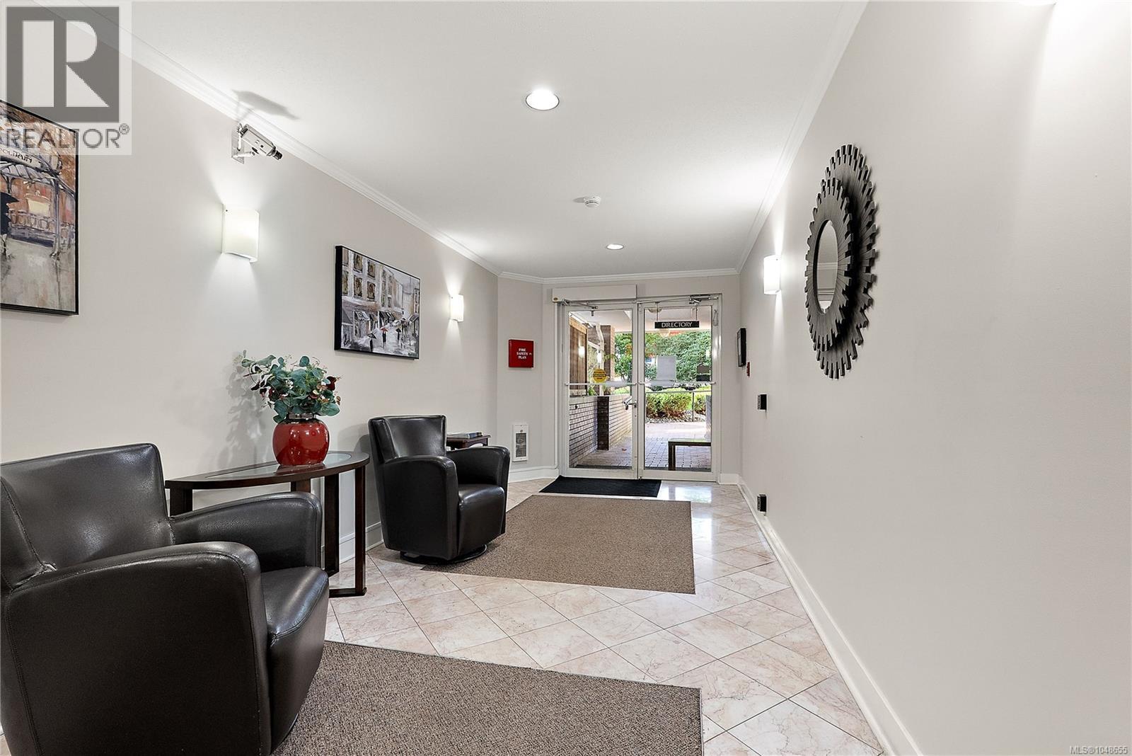 #204 1501 Richmond Ave - 19