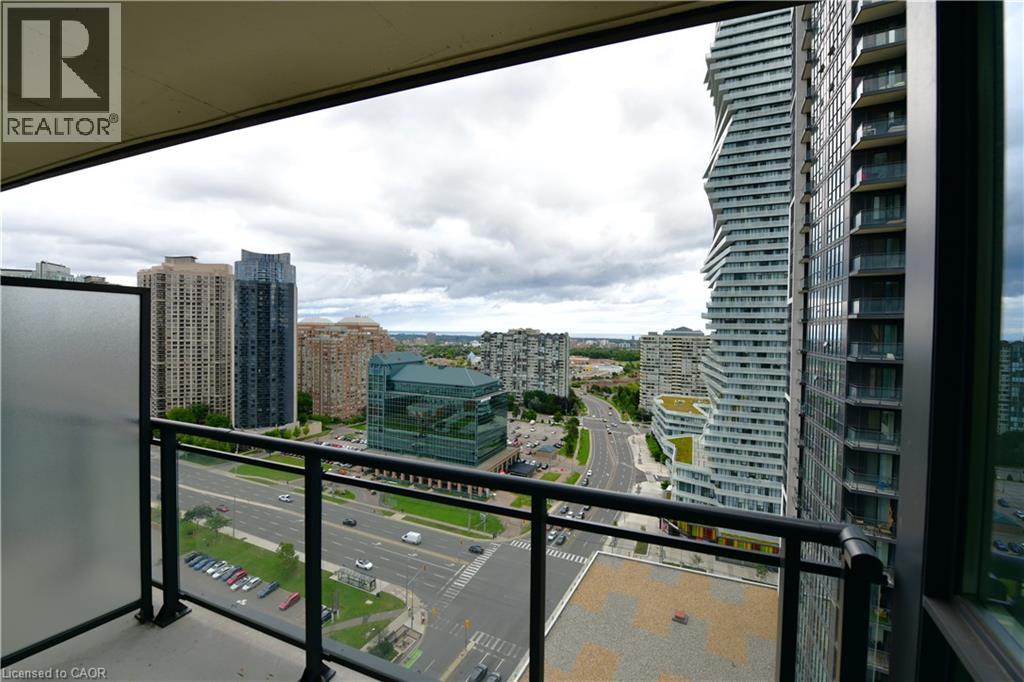 #2001 510 CURRAN Place - 4