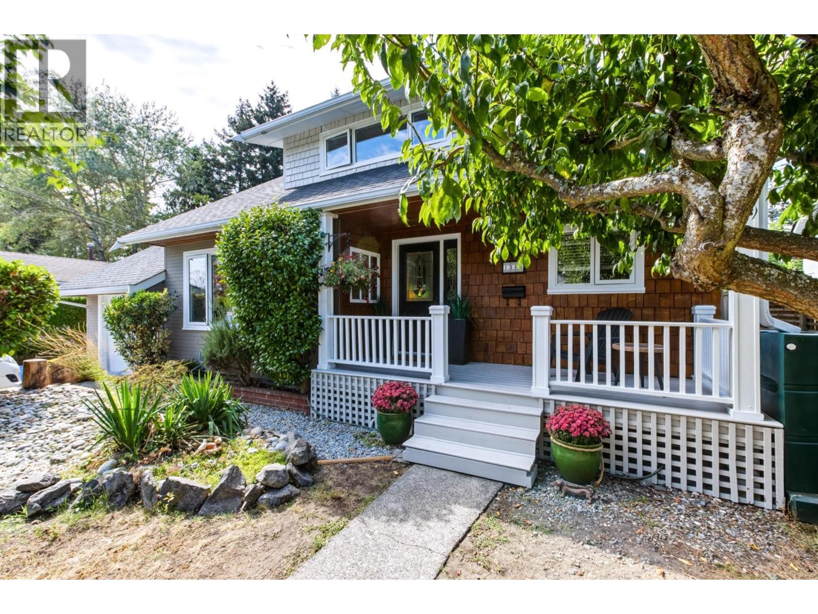 1345 COMPSTON CRESCENT, Delta — photo 2