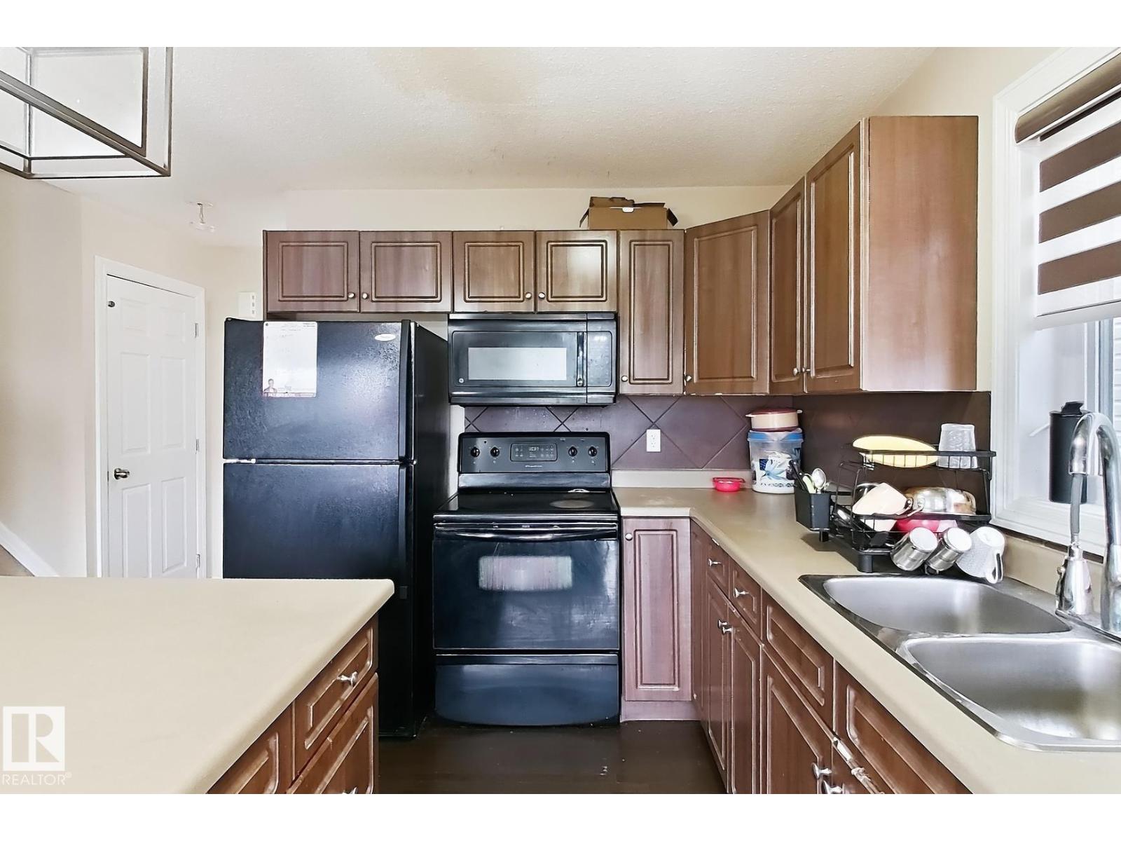 2829 18A AV NW - Image 10