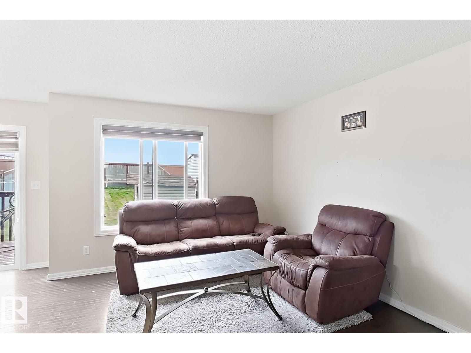 2829 18A AV NW - Image 14