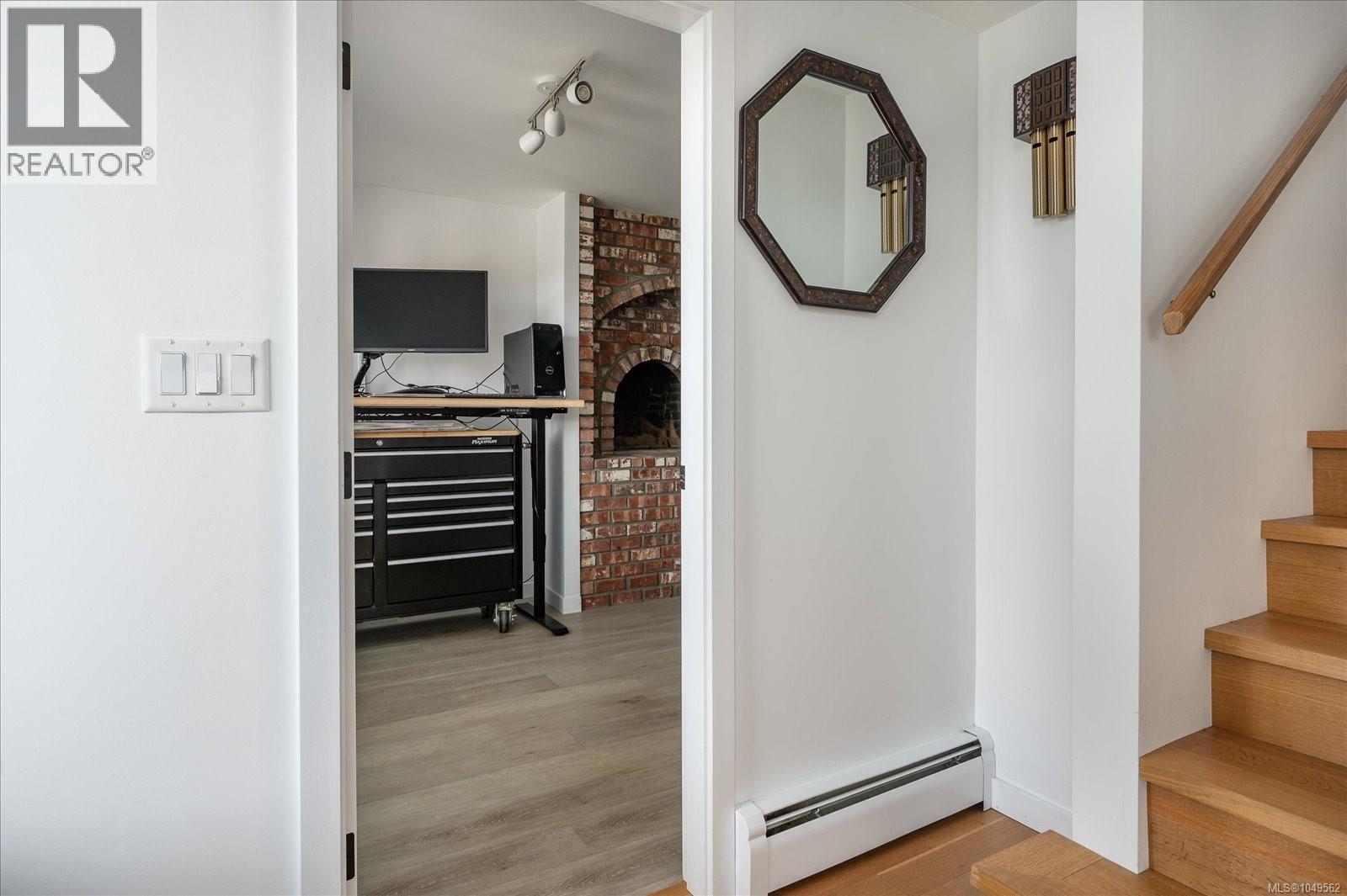 339 Kennedy St - 27