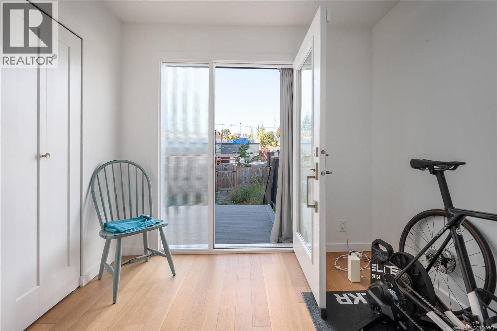 339 Kennedy St - 21