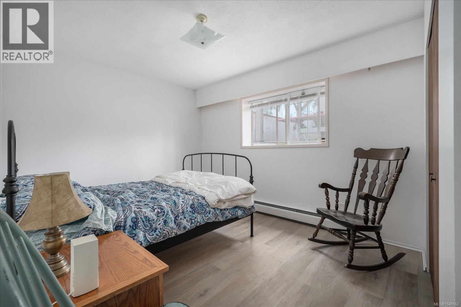 339 Kennedy St - Image 33