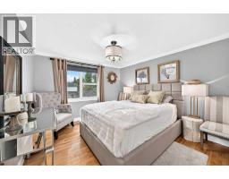 Bedroom - 2275 Flanders Avenue Sw, Calgary, AB T2T5K9 Photo 16