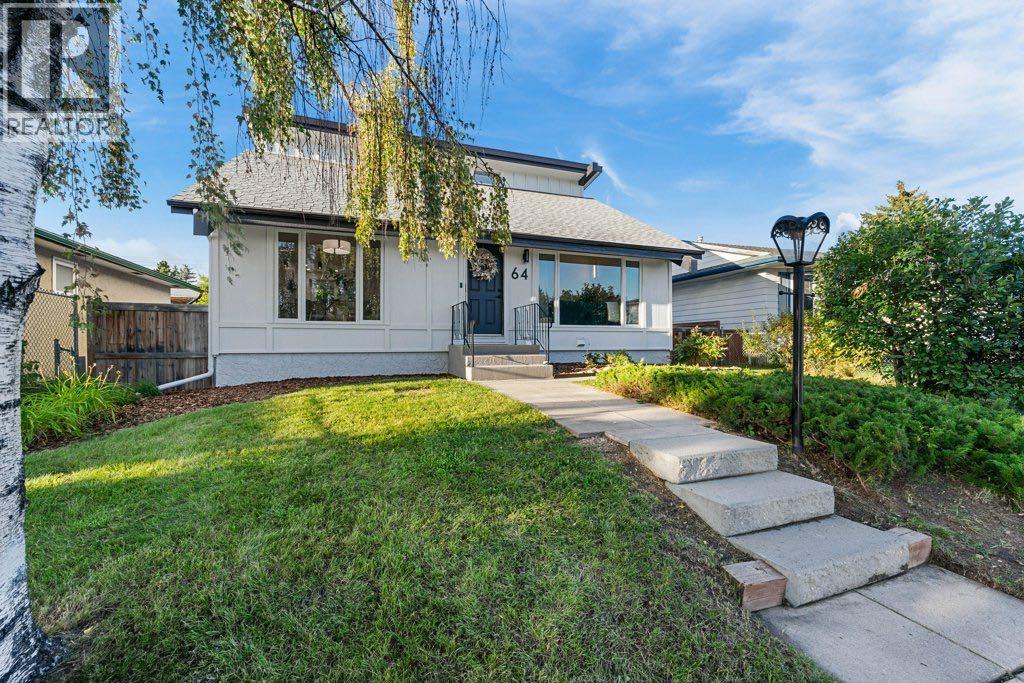64 Doverview Place SE, Calgary, Alberta, T2B1Z5