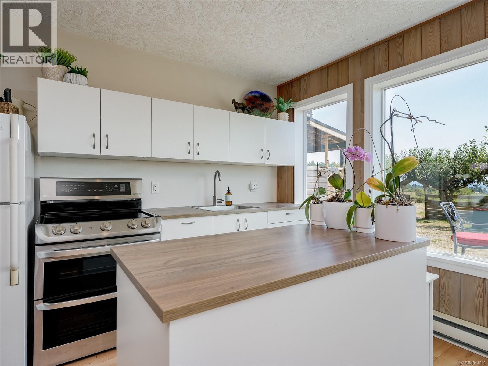 2269 Newman Road, Central Saanich