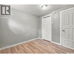 916 Athol Street, Regina, SK S4T3B7 Photo 24