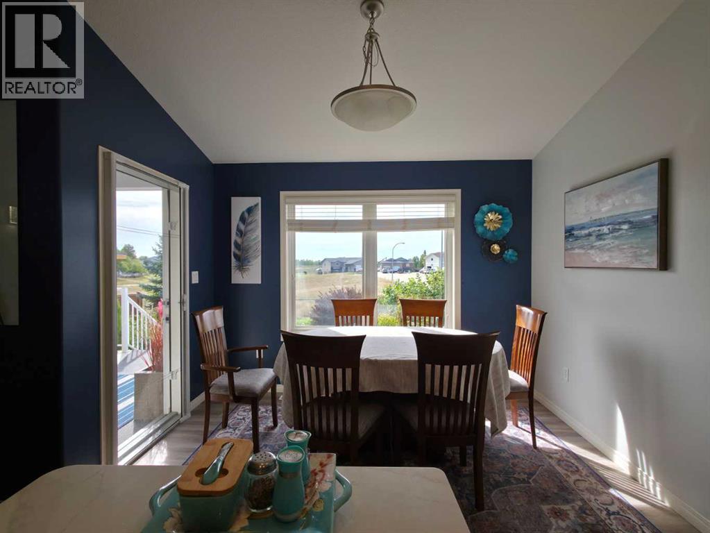 209 5 Avenue SW - 10
