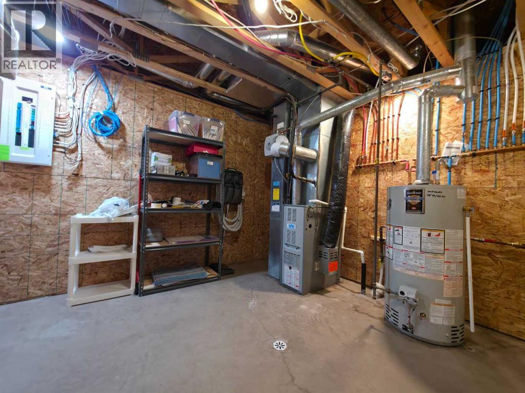 209 5 Avenue SW - 28