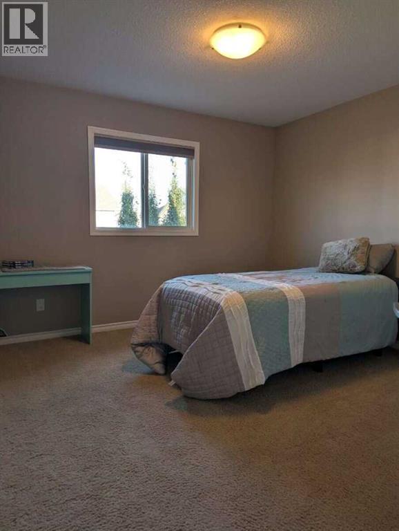 8625 Willow Drive - 22