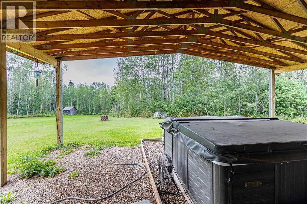 Listing photo – 461042 RGE ROAD 40, Winfield