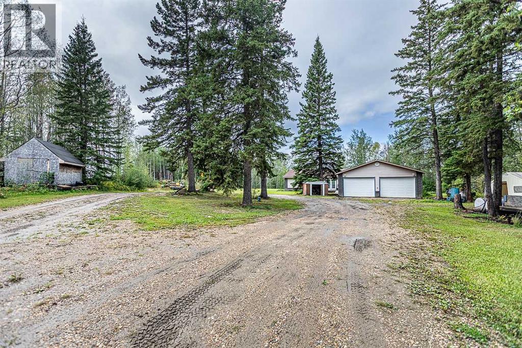Listing photo – 461042 RGE ROAD 40, Winfield
