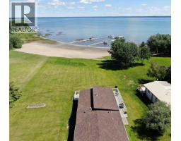 303 Cumming Drive, Brightsand Lake, SK S0M1J0 Photo 15