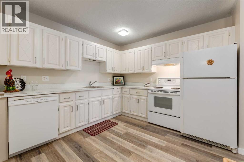 #103 521 57 Avenue SW - 6