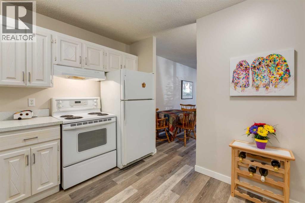 #103 521 57 Avenue SW - 8