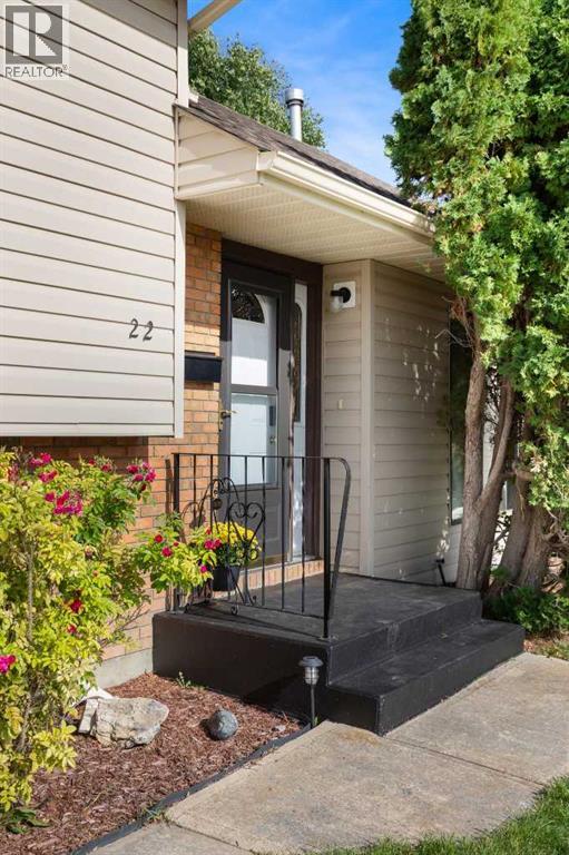 22 Cockrill Court SE - 2