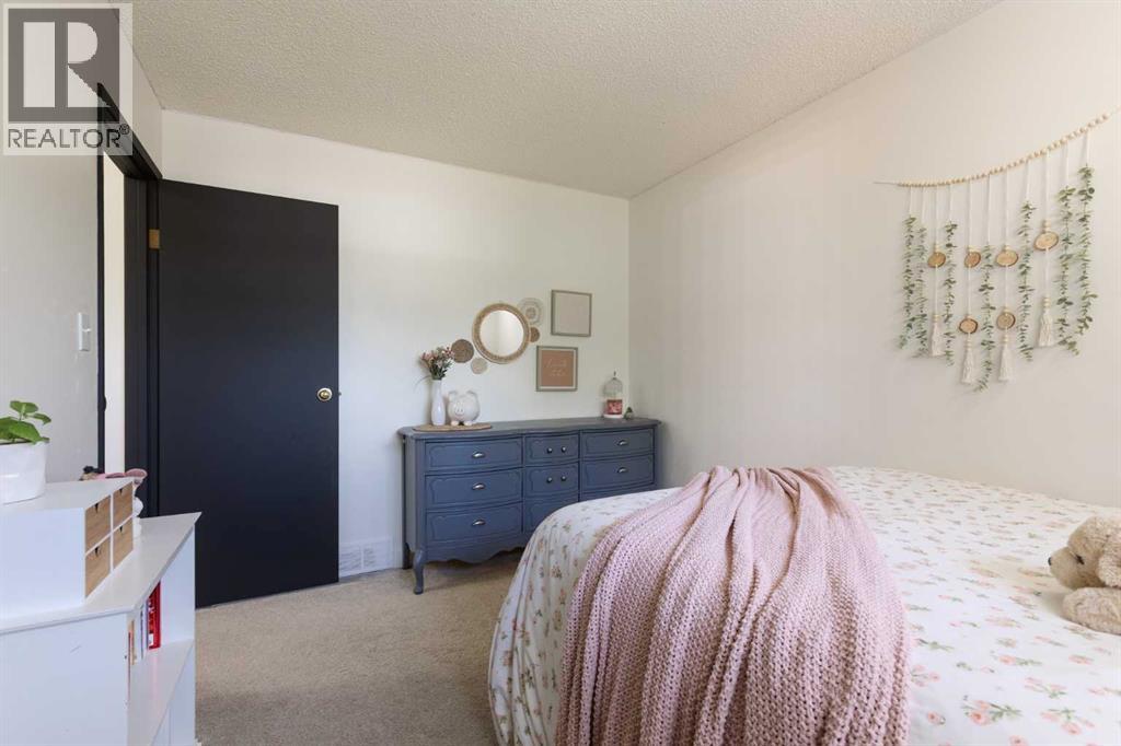 22 Cockrill Court SE - 23