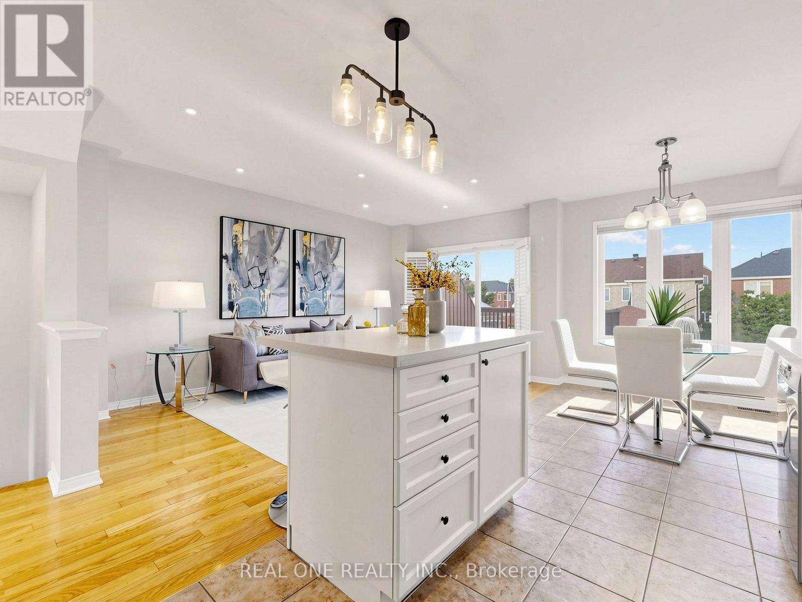 29 ROCK GARDEN STREET - 12