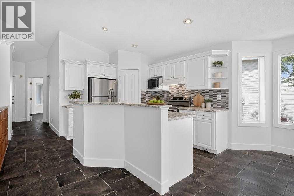 113 Mt Douglas Villas SE - 6