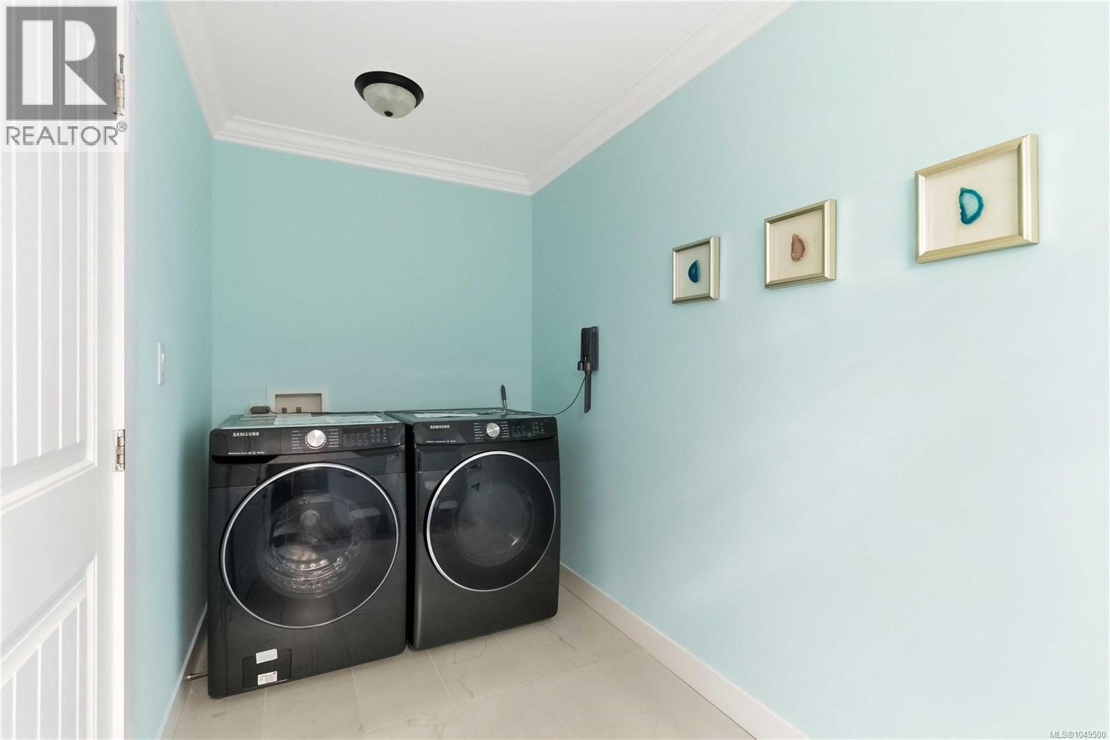 1416 Lang St - 16