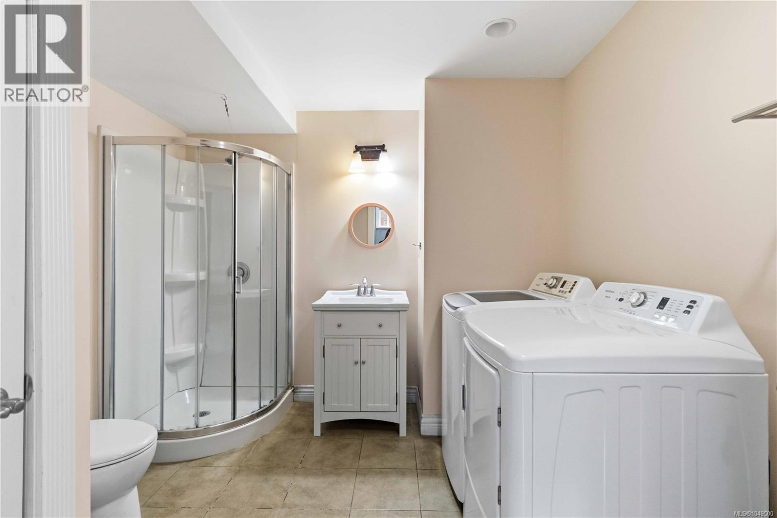 1416 Lang St - 33