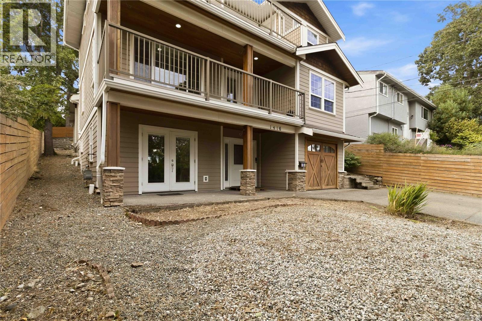 1416 Lang St - 49