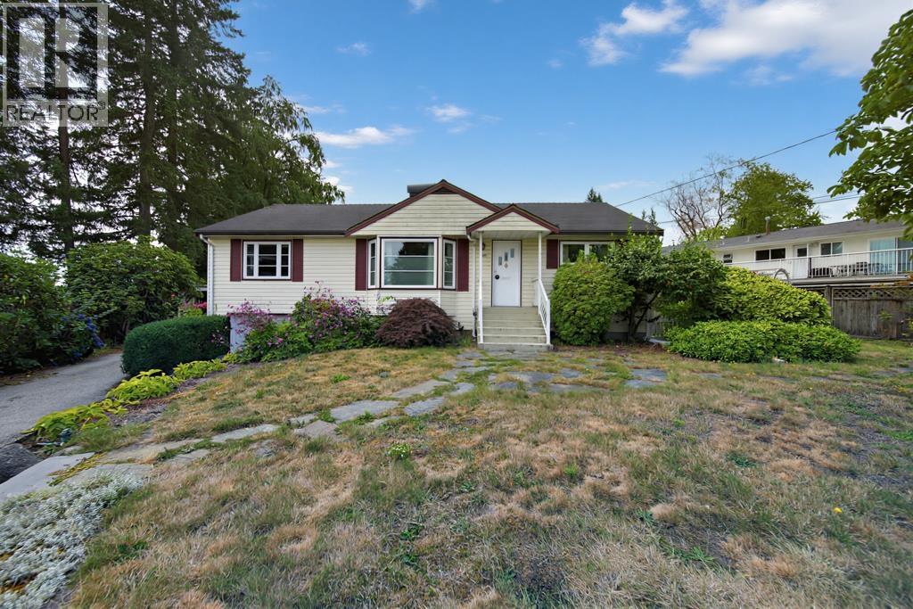 311 MOUNT ROYAL DRIVE, Port Moody — photo 1