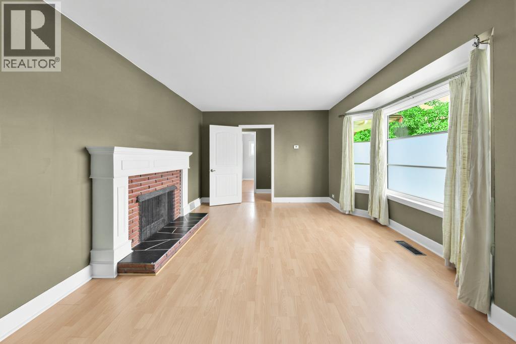 311 MOUNT ROYAL DRIVE, Port Moody — photo 6
