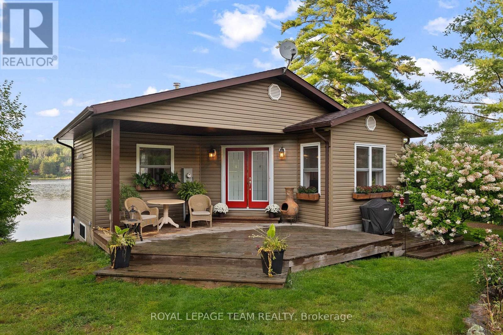 67 LORBETSKIE ROAD, Madawaska Valley
