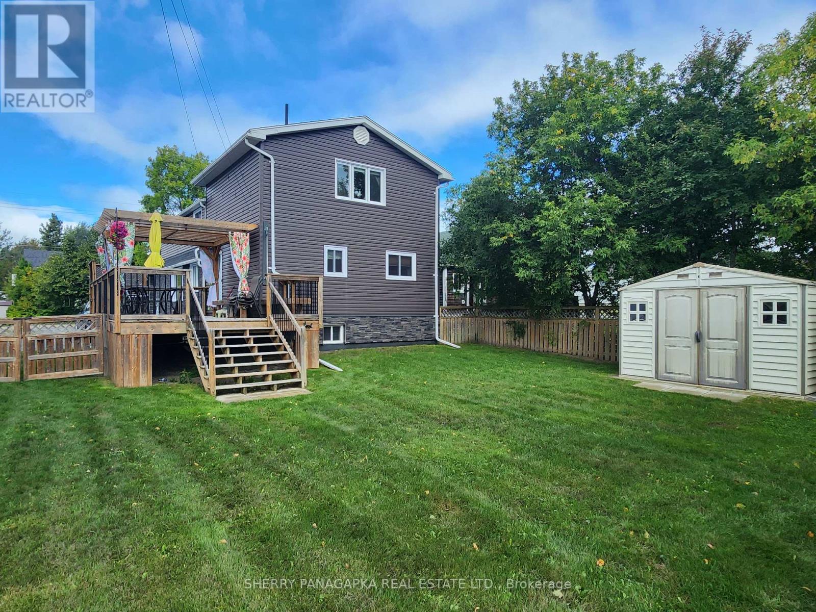 89 SECOND STREET E, Kirkland Lake — photo 2