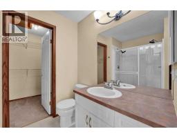 6 Hidden Valley Gardens NW - photo 17